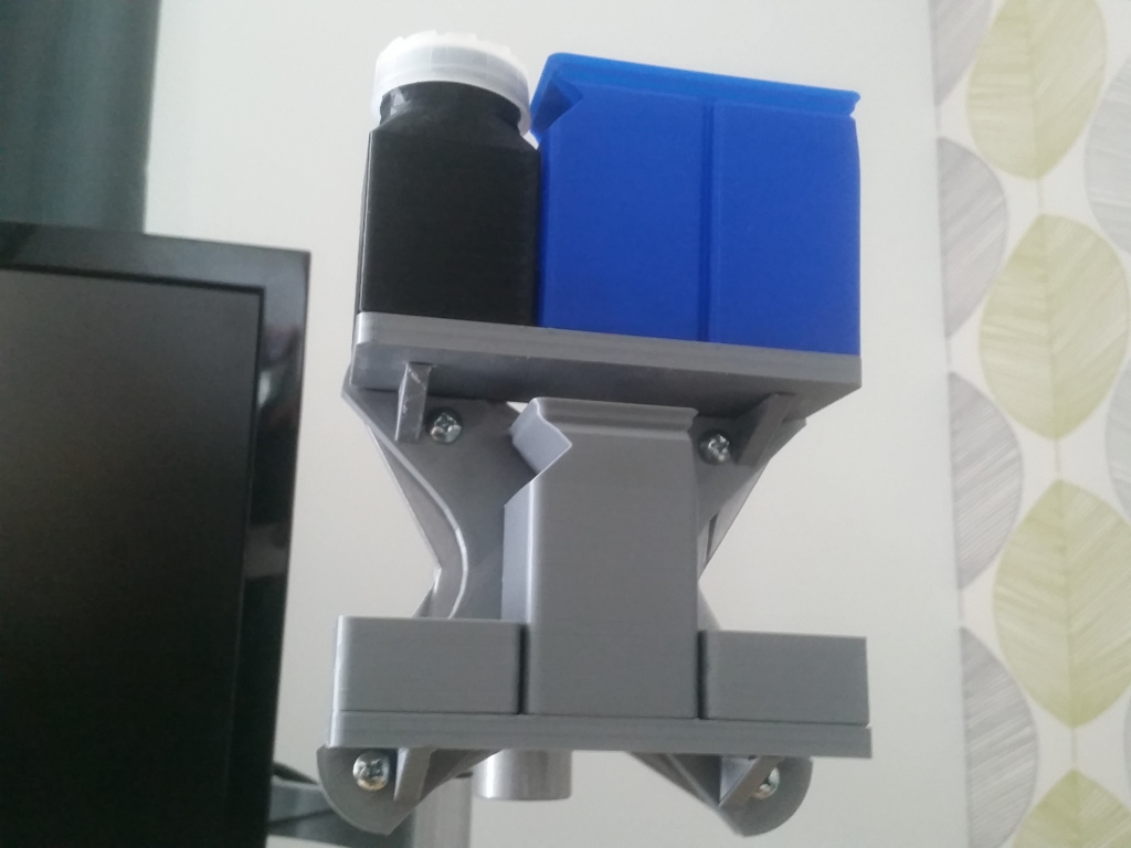 3dprint/gridfinity/vesa/20221029_134050.jpg