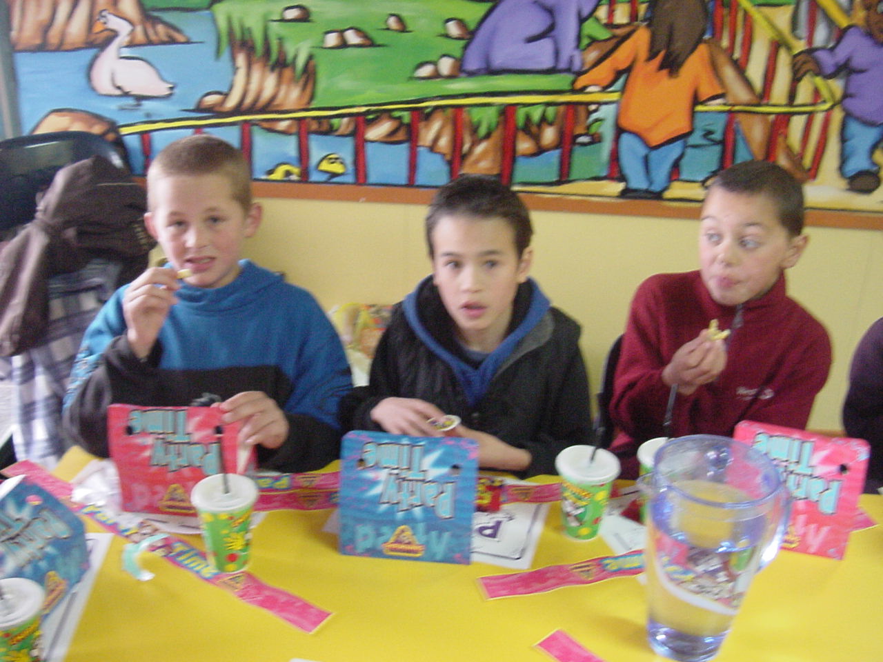 Daniel_10th_birthday_party/MVC-481F.JPG