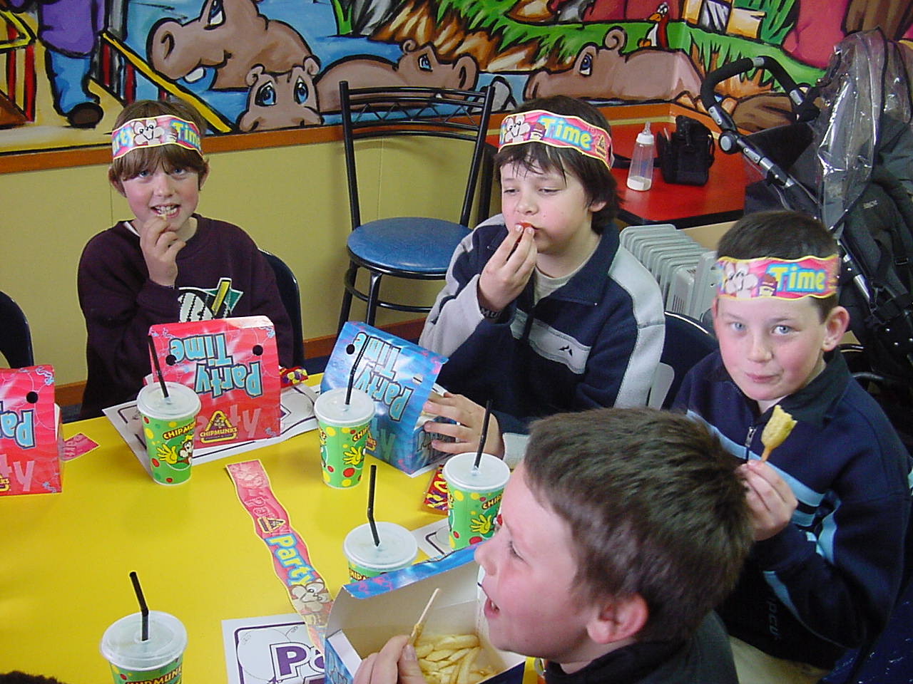 Daniel_10th_birthday_party/MVC-483F.JPG