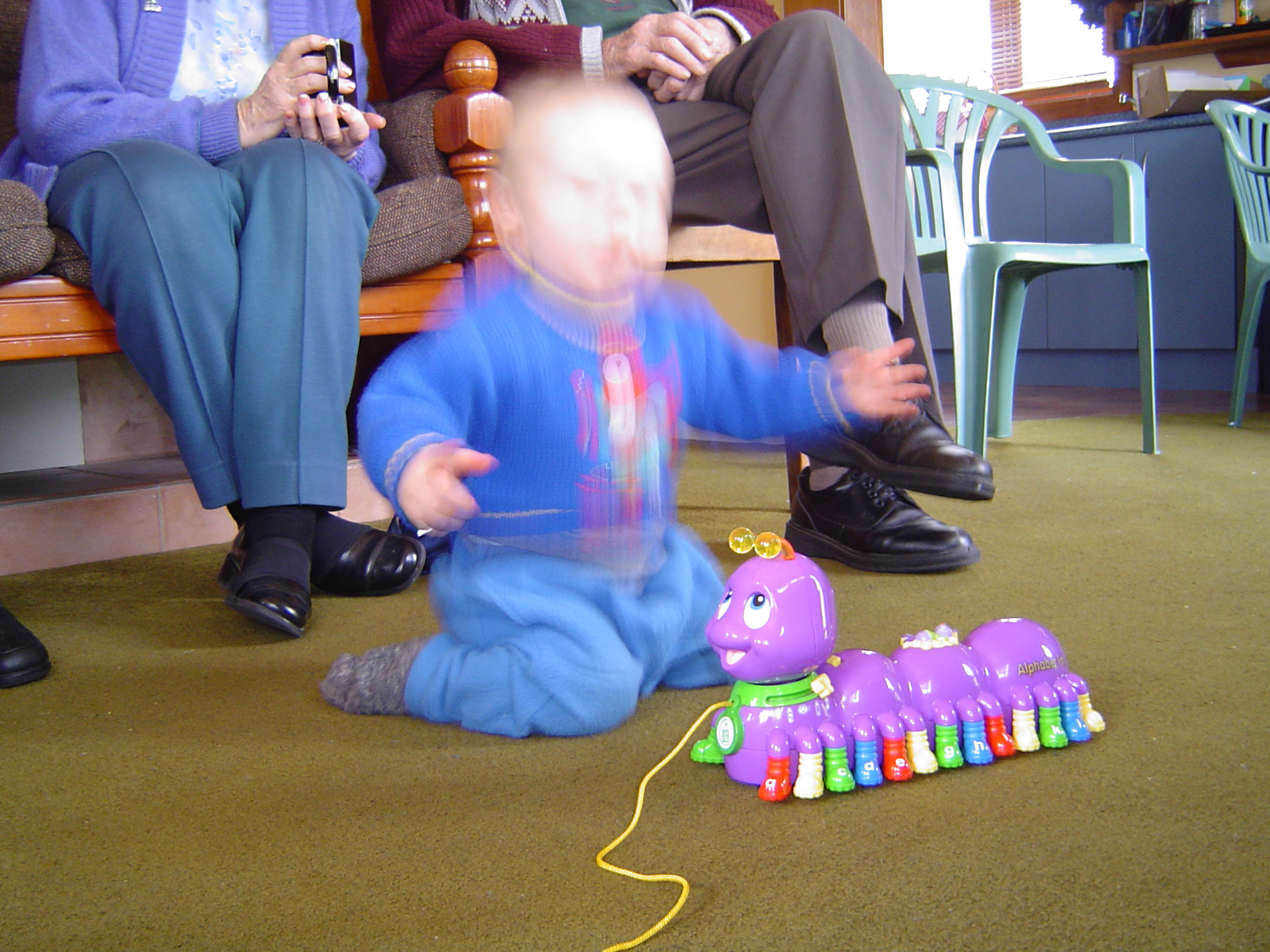 Luke/2004-10-09_First_Birthday/dsc00552.jpg