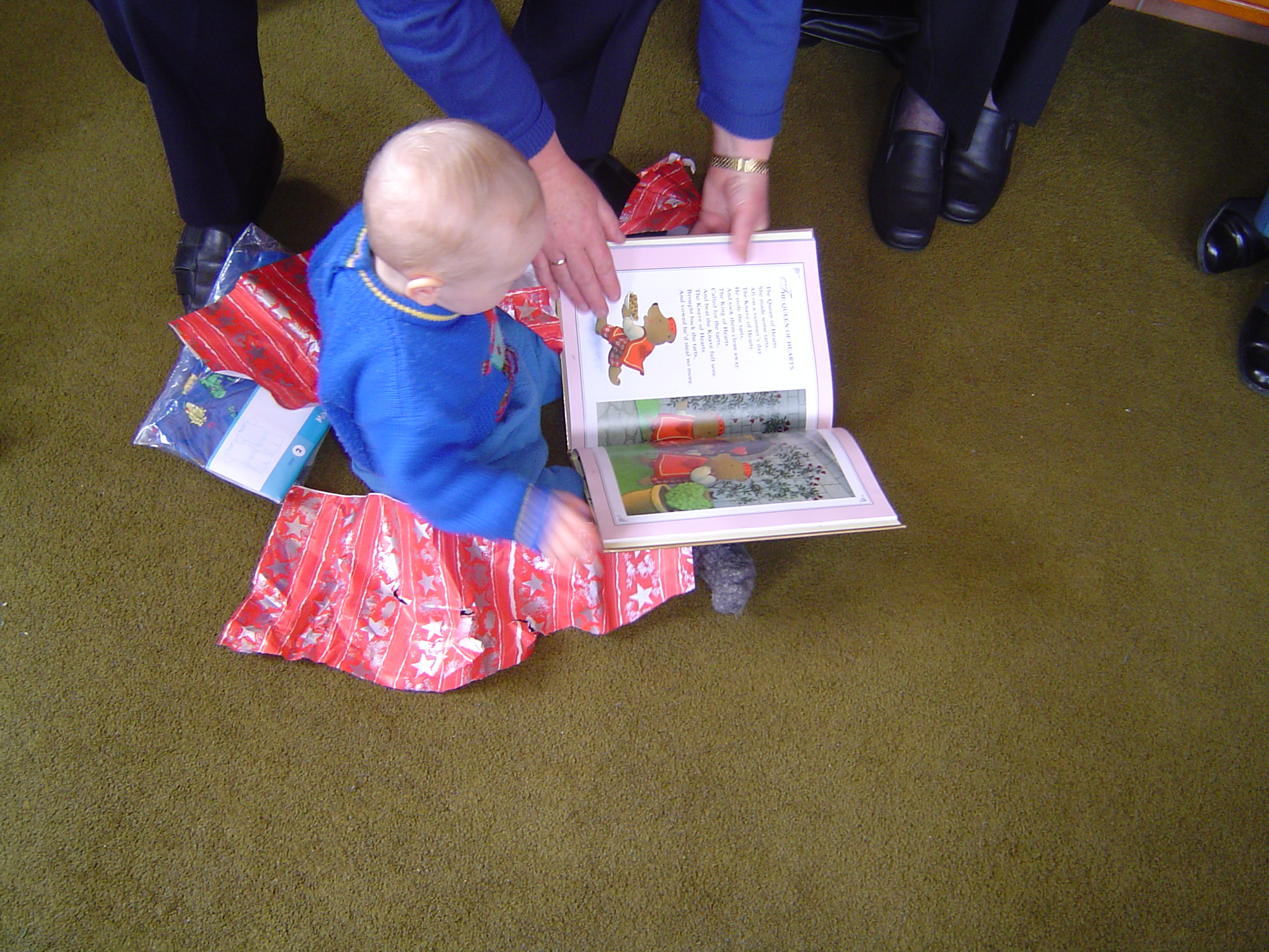 Luke/2004-10-09_First_Birthday/dsc00567.jpg