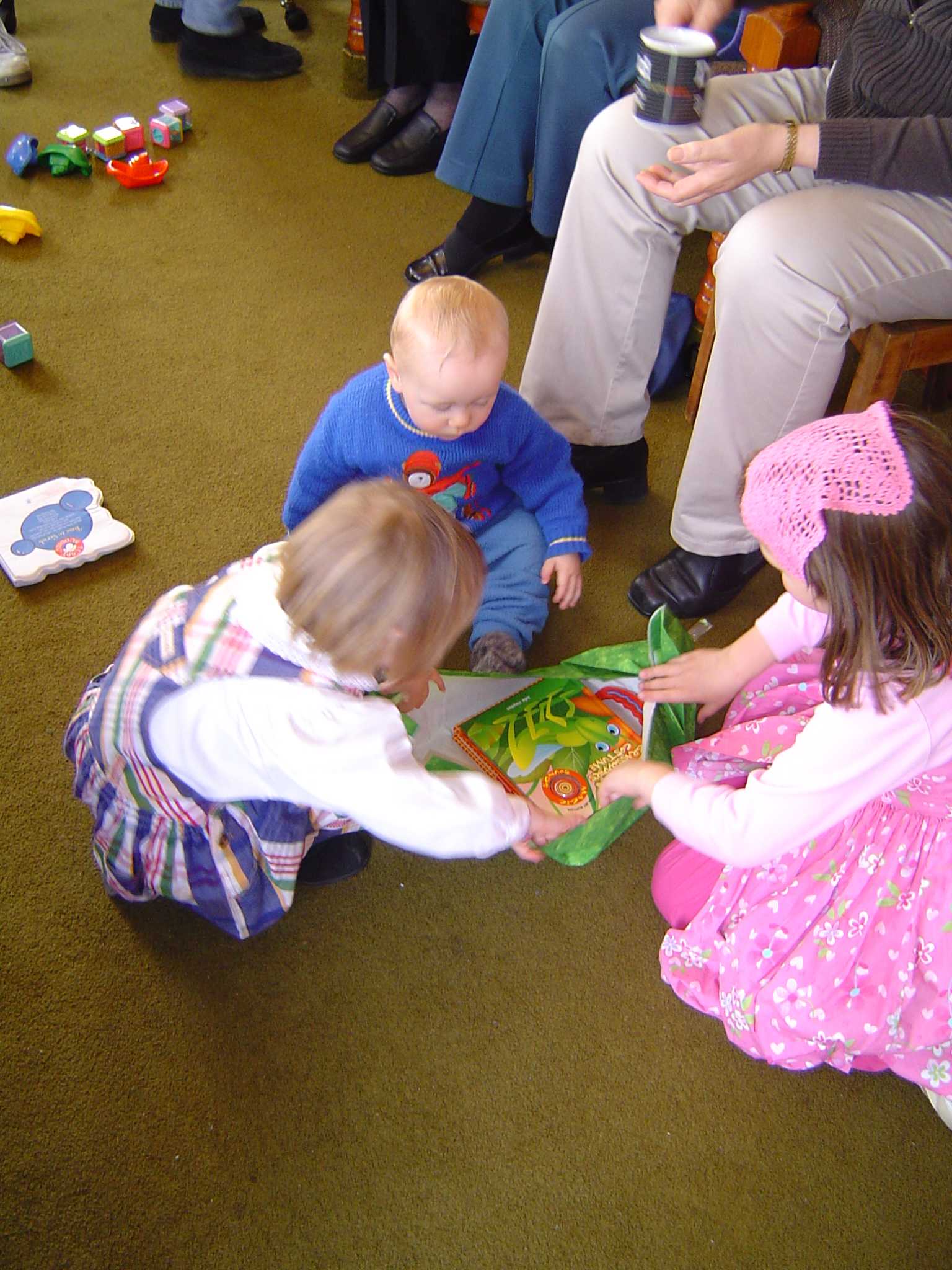 Luke/2004-10-09_First_Birthday/dsc00612.jpg