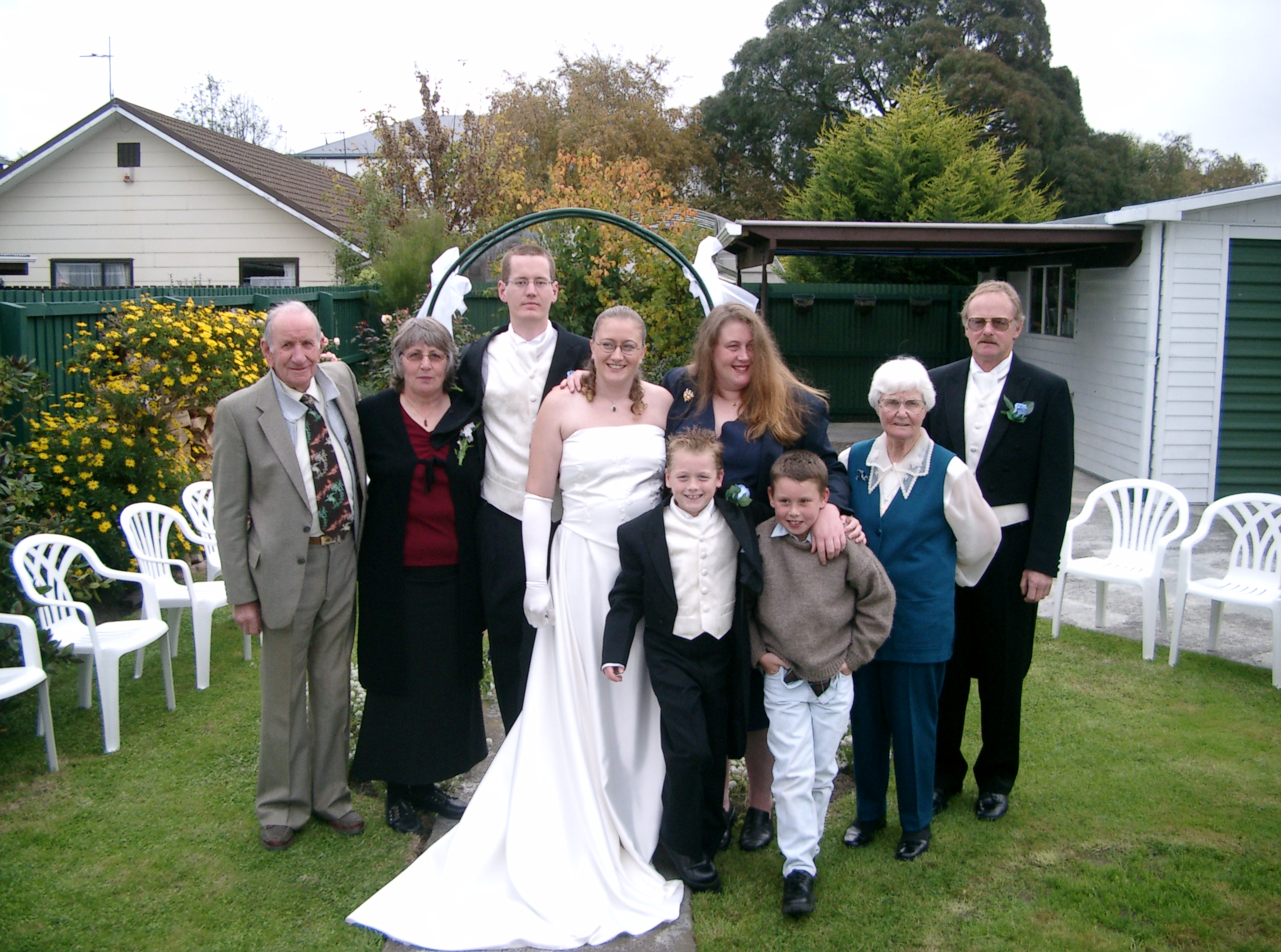 Wedding/sam/arch-AlexChrisCDDanBelindaAndrewDulcieJohn1.jpg