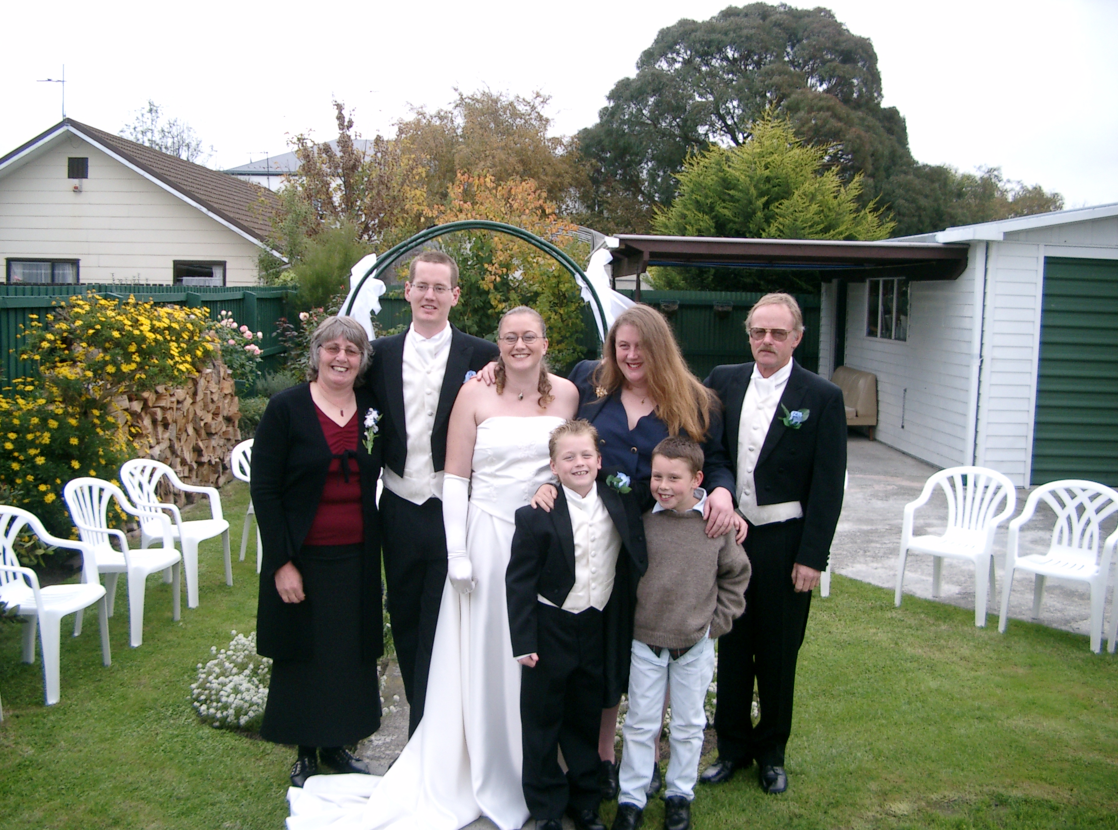 Wedding/sam/arch-ChrisCDDanielBelindaAndrewJohn.jpg