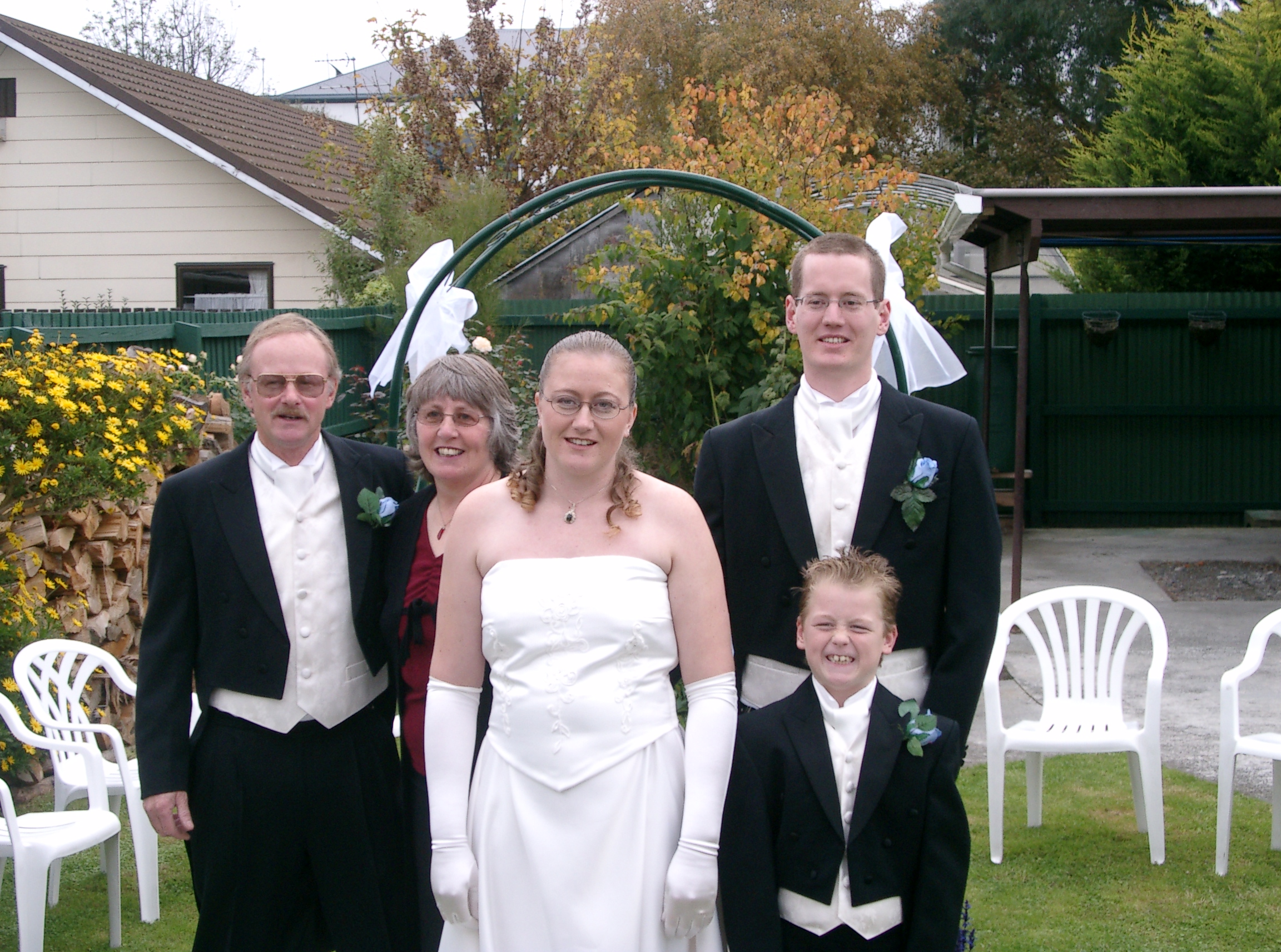 Wedding/sam/arch-JohnChristineDCDaniel3.jpg