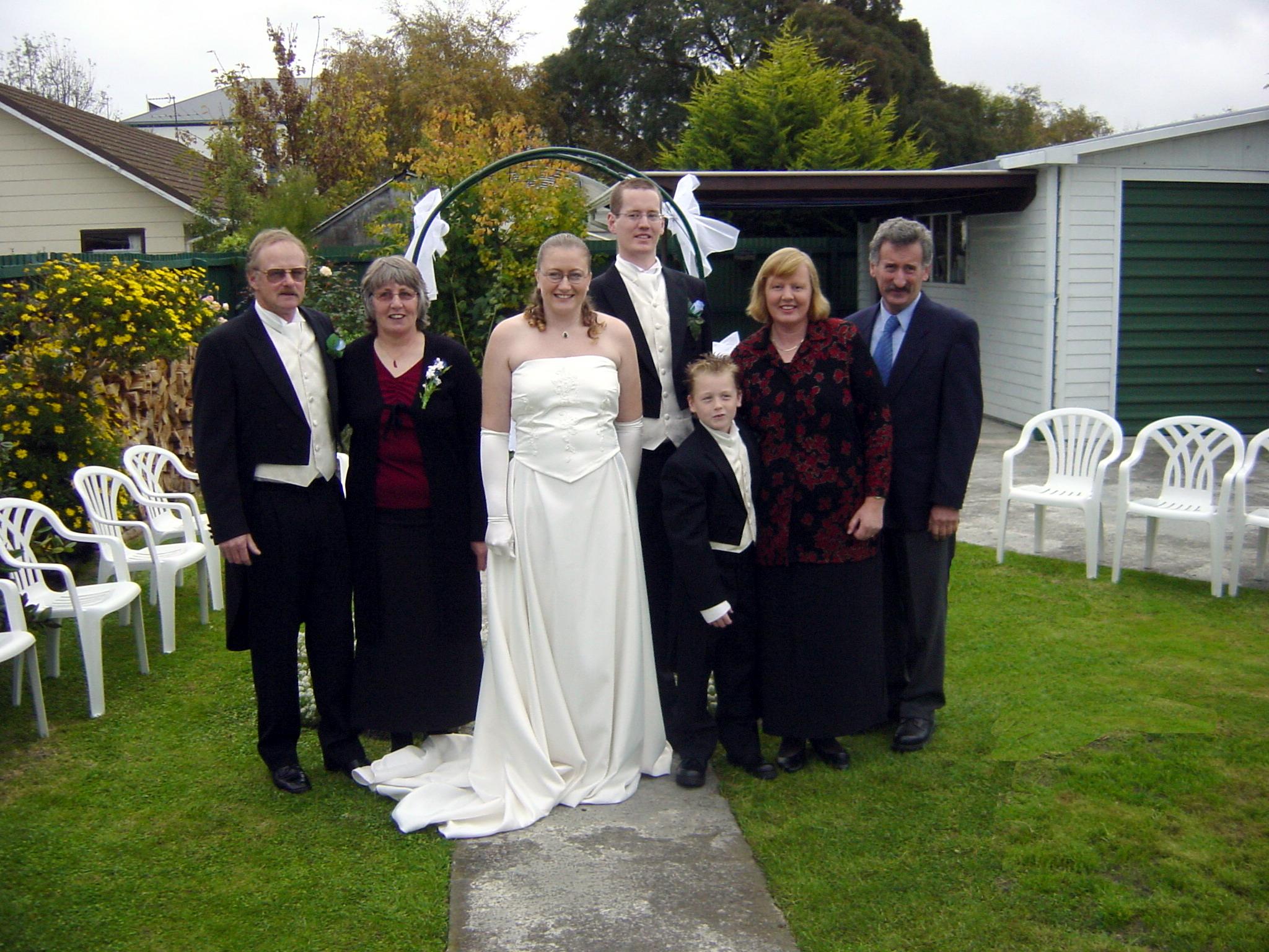 Wedding/sony/arch-JohnChristineDCDanielWendyMalcolm2.jpg