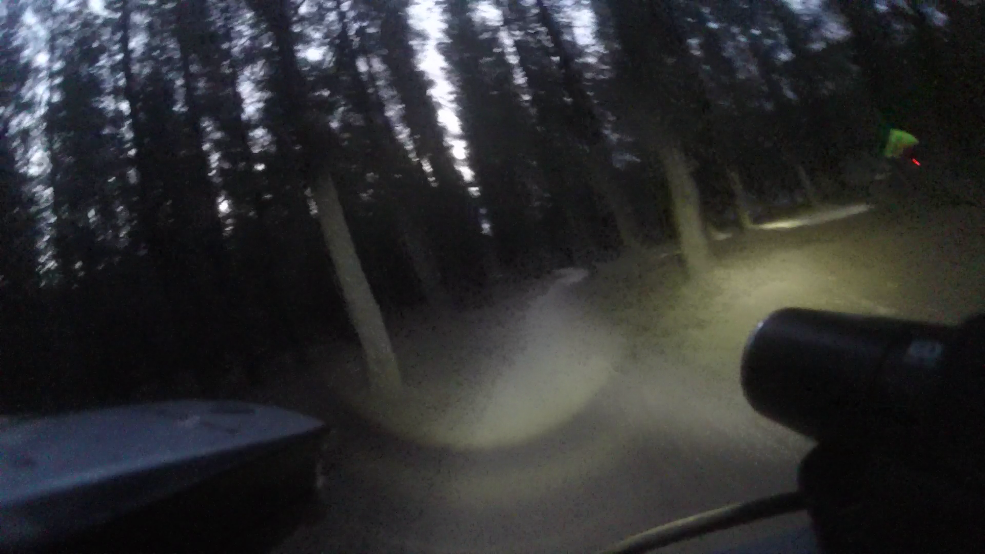 bikes/bluedog2015/vlcsnap-2015-10-19-22h12m33s127.png