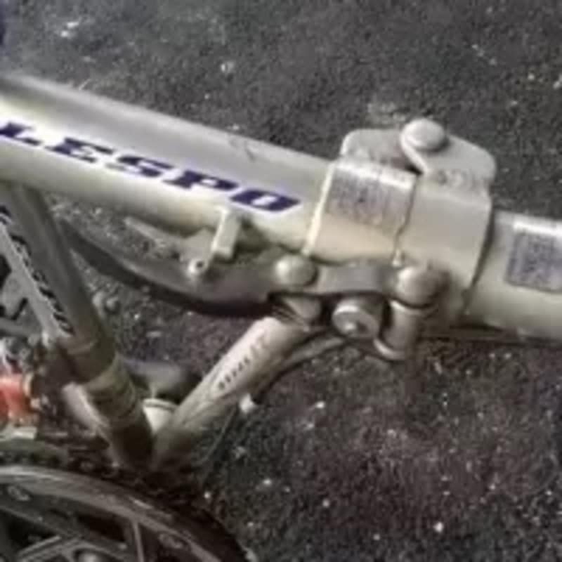bikes/lespo-folder/jpgotjqr3okv7lwbmkhn.jpg