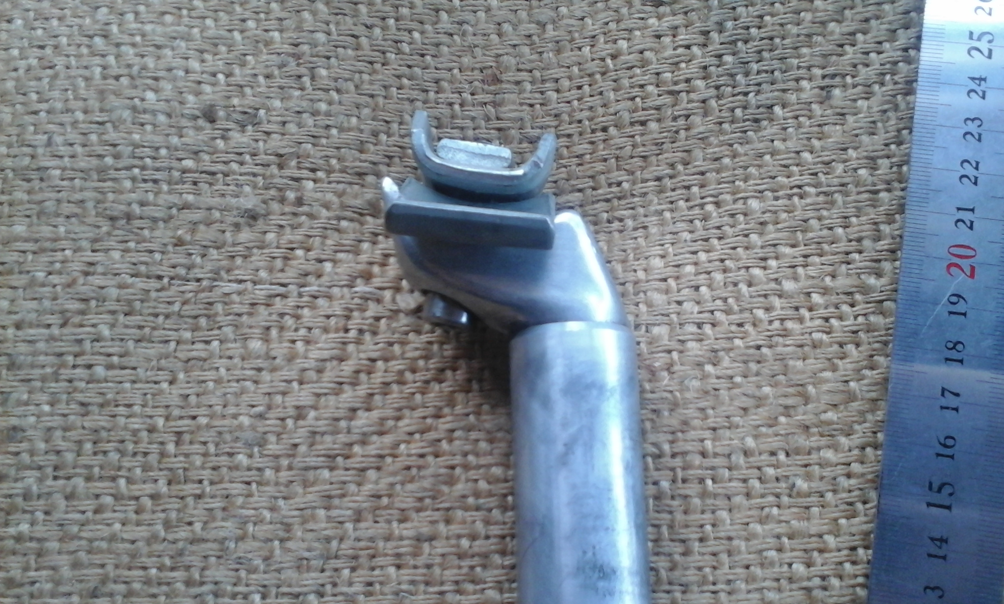 bikes/mongoose/mong-seat-clamp.jpg