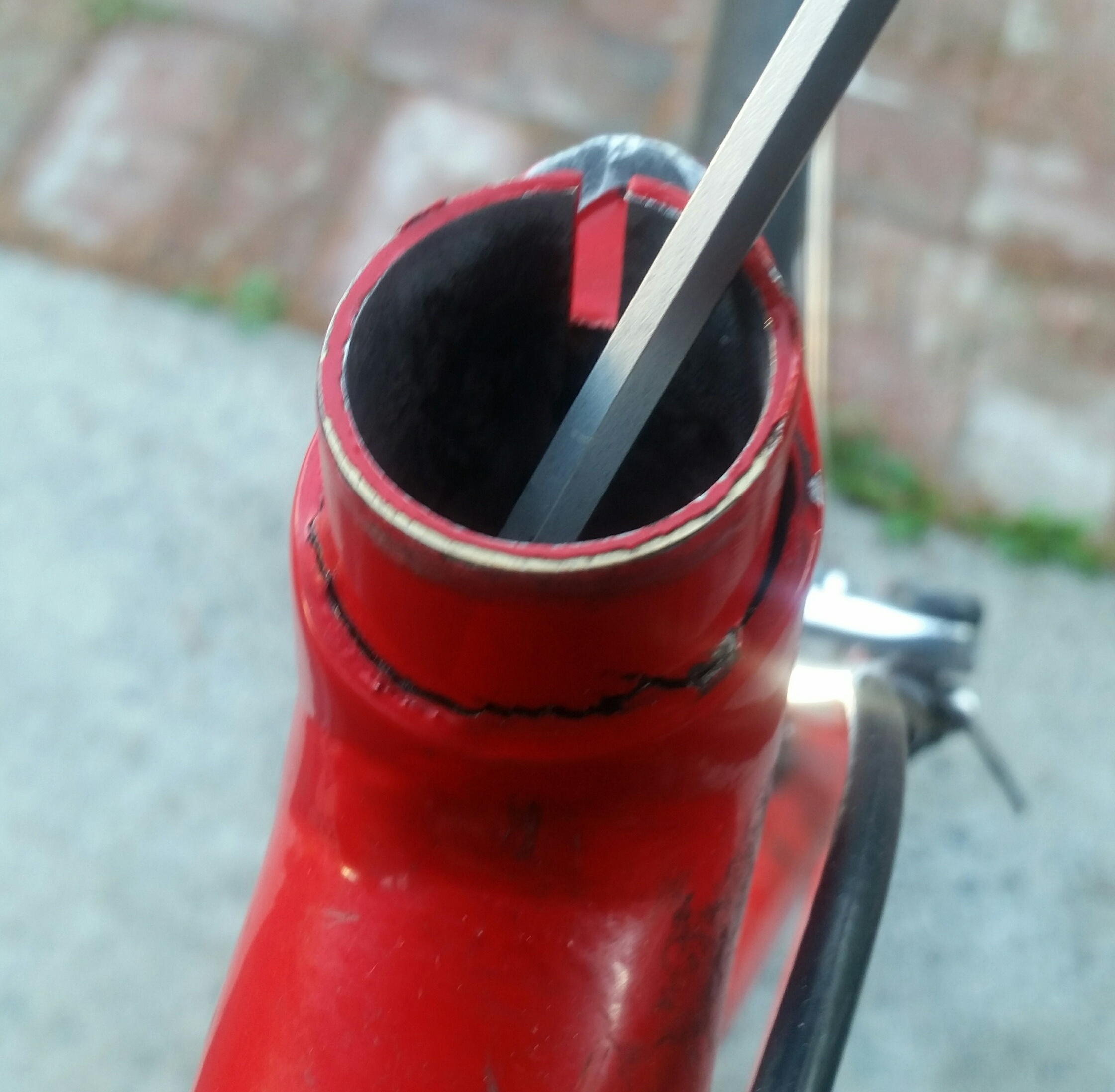 bikes/mongoose/red-mongoose-closed.jpg