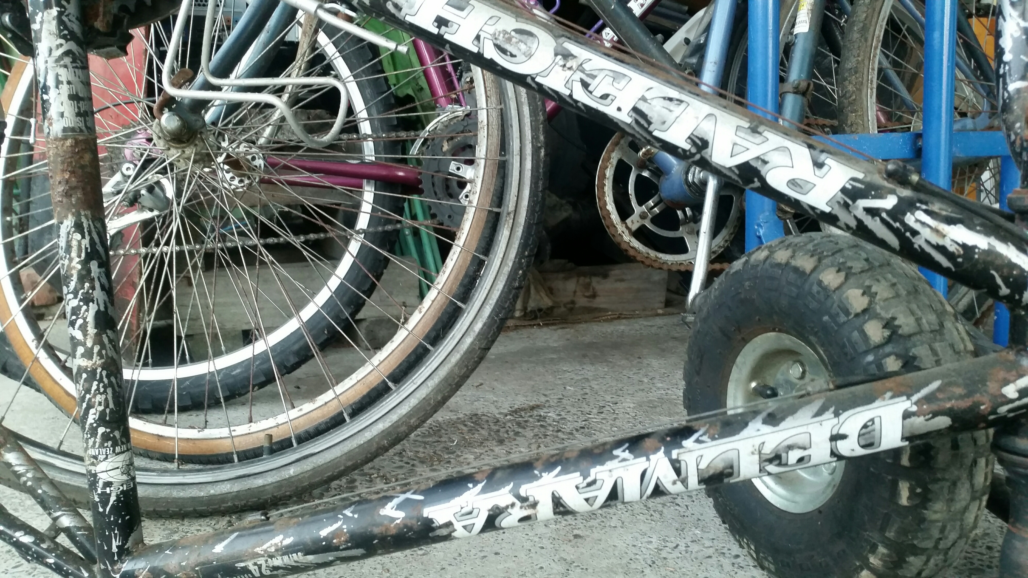 bikes/quad/raleigh-delmara.jpg