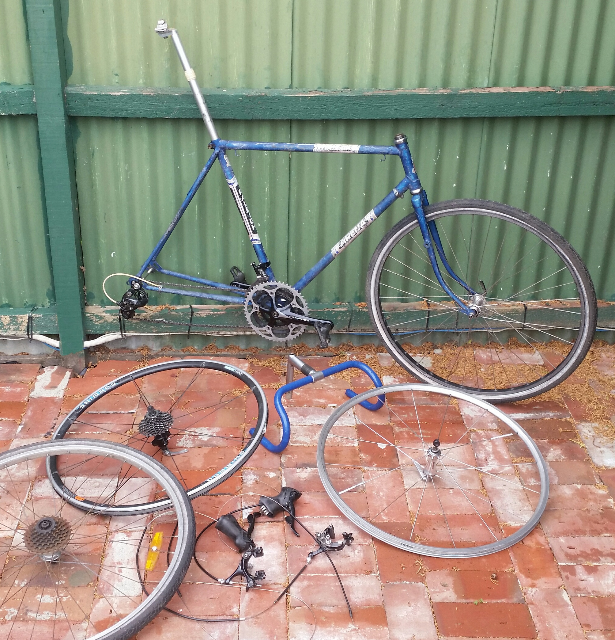 bikes/raleigh_arena/headset/20171231_135701_progress.jpg