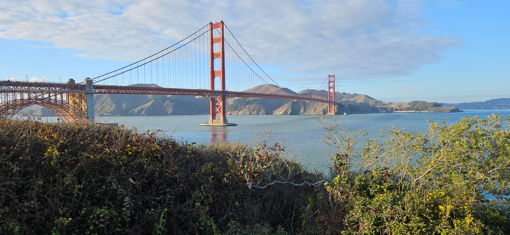 meeting-backgrounds/golden-gate-2023.jpg