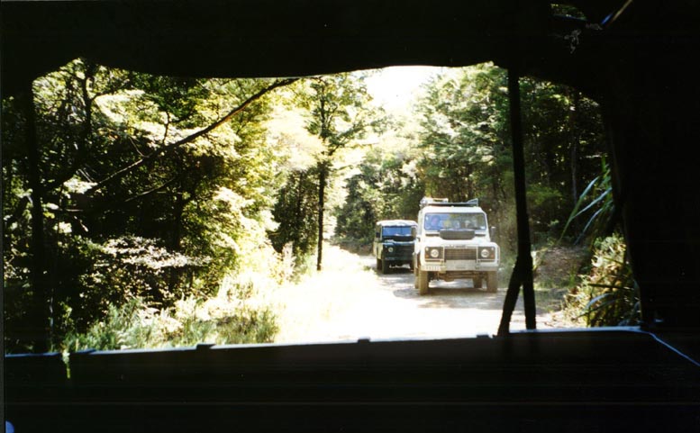 nzlro/Ivanz_Landrover_Photos/lr-9.JPG