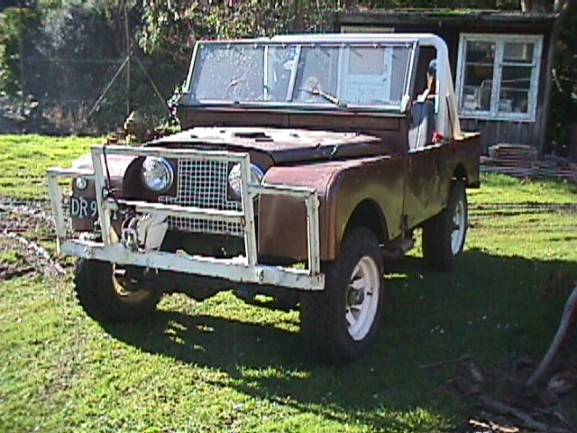 nzlro/Steve_Tilleyshort/Mvc-004f.jpg