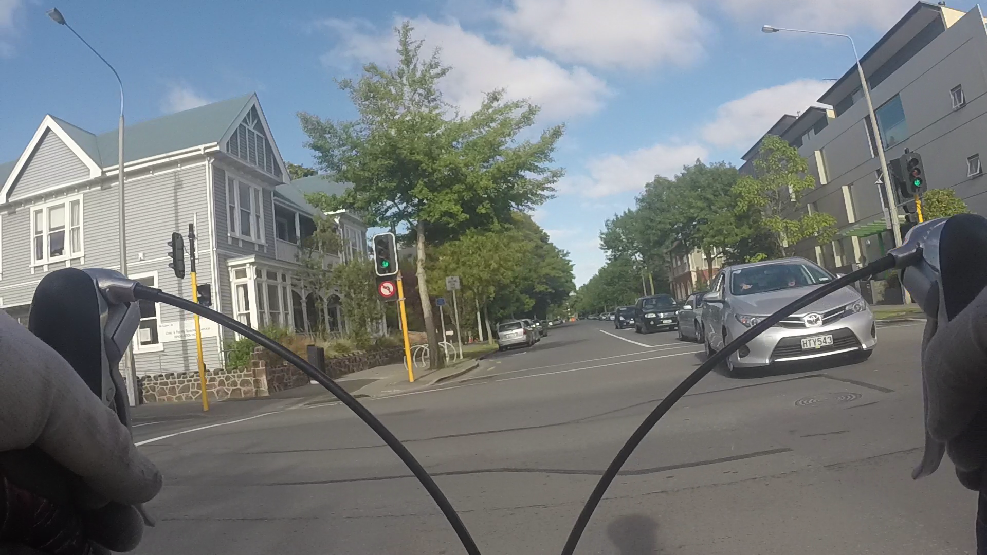 police/vlcsnap-2016-01-14-23h05m38s702.png